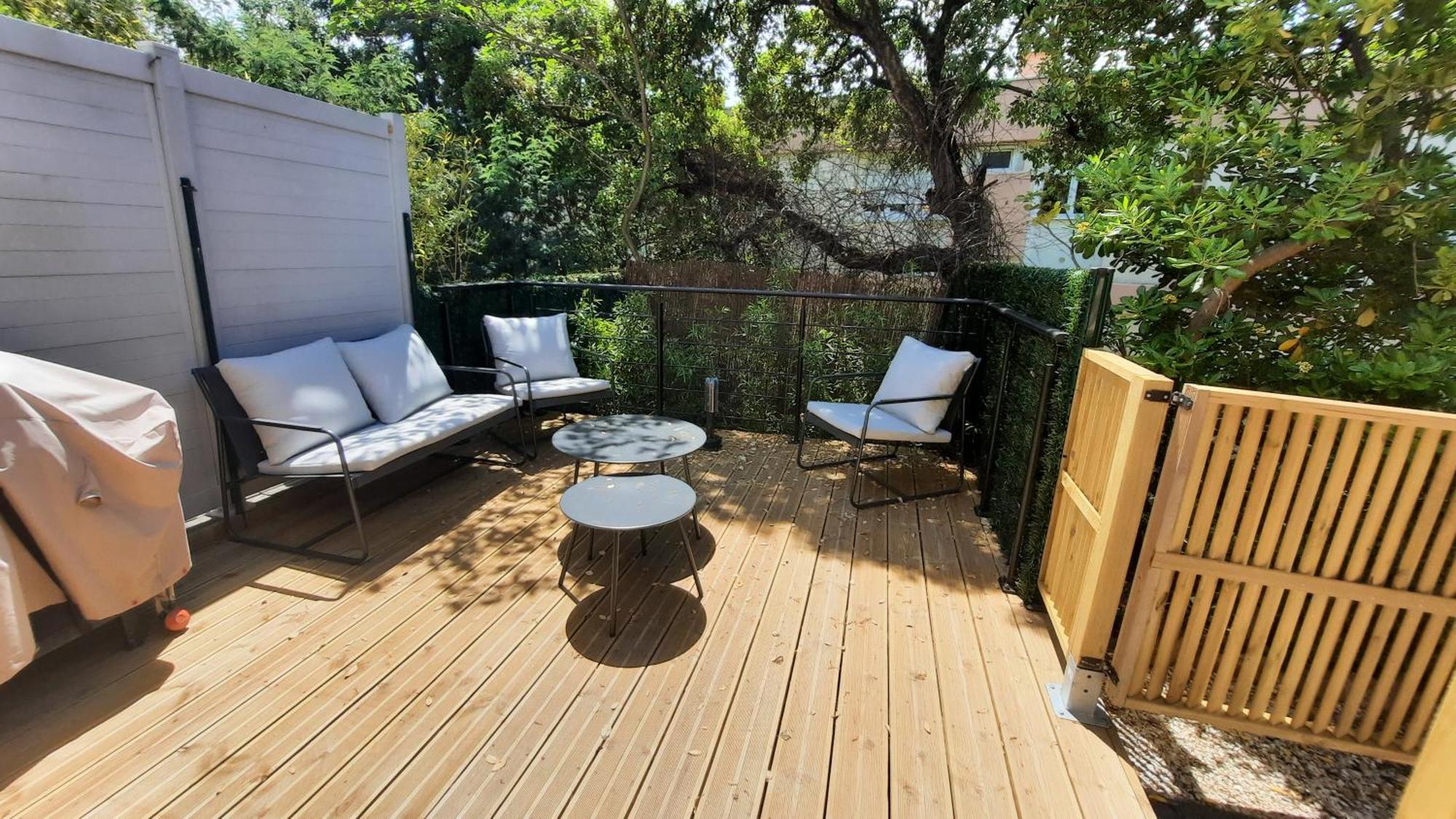 Studio Climatise Lantanas 4 Personnes Le Lavandou Eksteriør bilde
